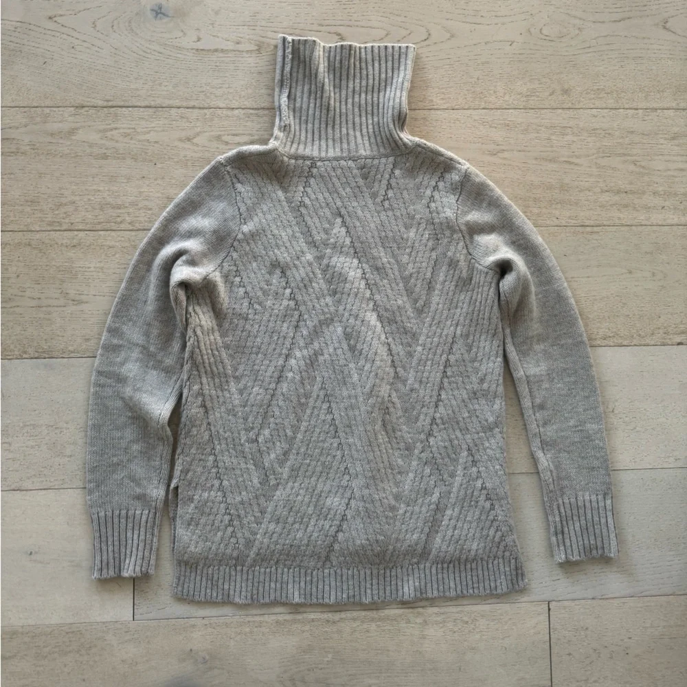 Vince Traveling Rib Turtleneck merino alpaca camel Large almondine